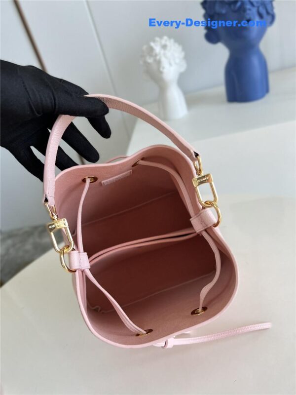 louis vuitton lv néonoé bb bucket bag - Image 2