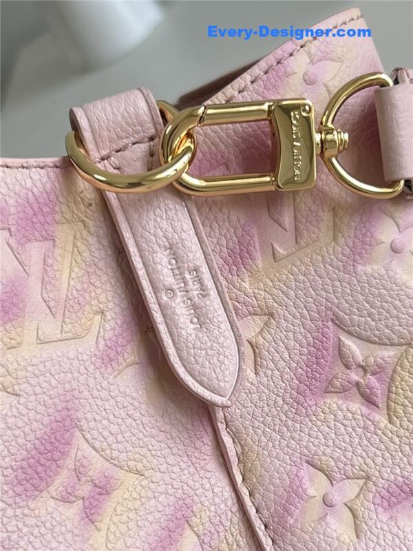 louis vuitton lv néonoé bb bucket bag - Image 7
