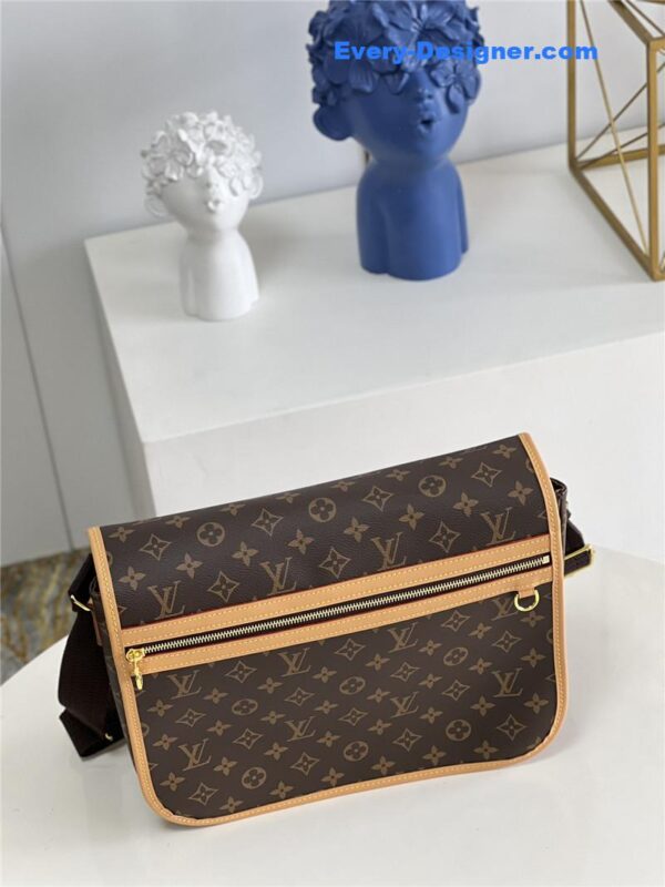 louis vuitton lv messenger bag - Image 4