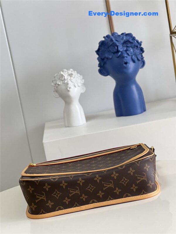 louis vuitton lv messenger bag - Image 5