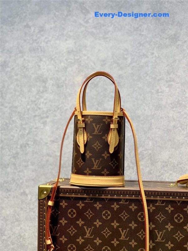 louis vuitton lv nano bucket monogram bag - Image 4