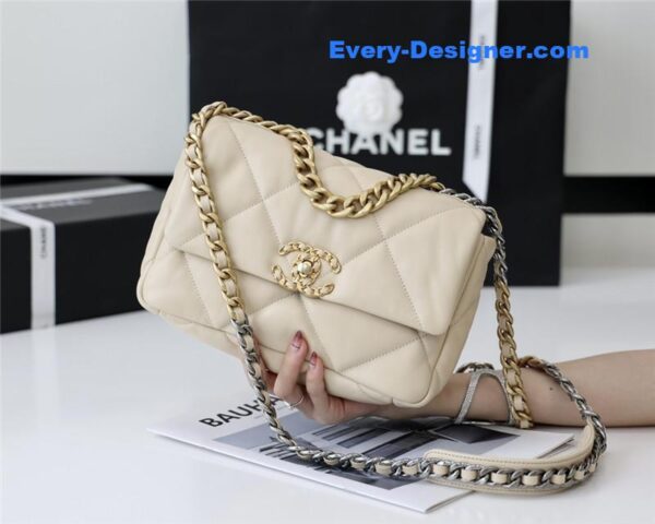 Chanel 19 bag small - Image 2