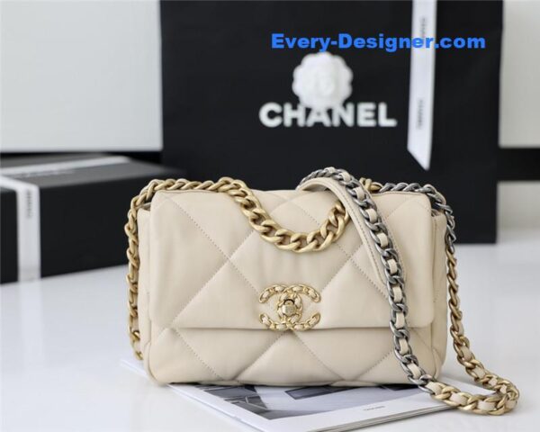 Chanel 19 bag small - Image 5