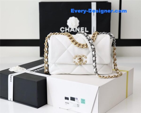 Chanel 19 bag white - Image 2