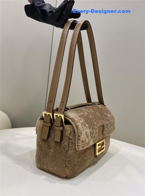 fendi lambswool baguette bag - Image 3