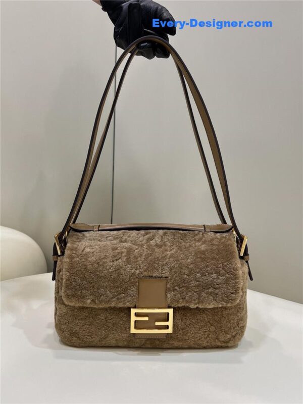 fendi lambswool baguette bag - Image 8