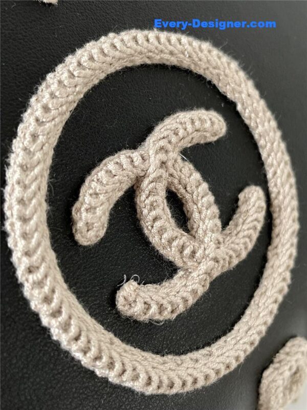 Chanel tote shopping bag - Image 7