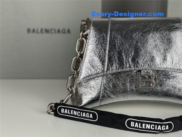 balenciaga downtown chain shoulder bag - Image 4