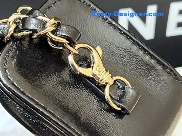 Chanel oil wax cowhide backpack - Image 4
