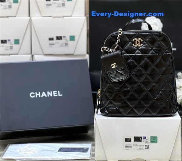 Chanel oil wax cowhide backpack - Image 7