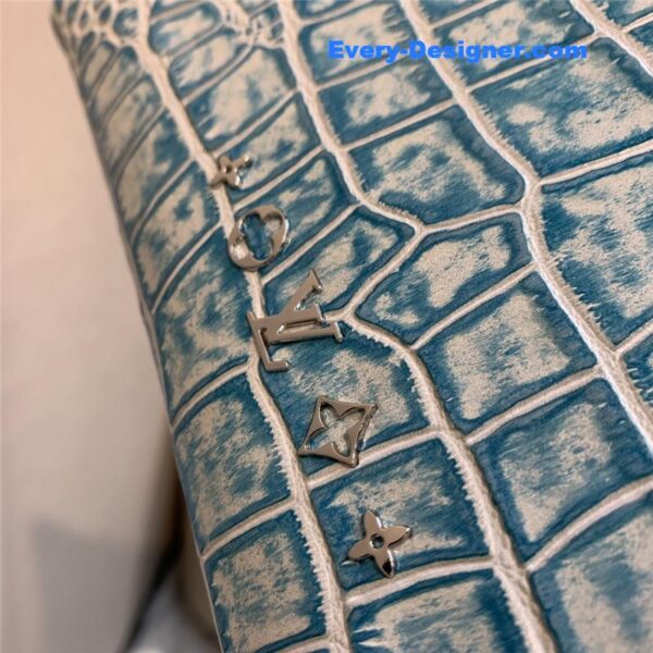 louis vuitton lv crocodile coussin small bag - Image 6