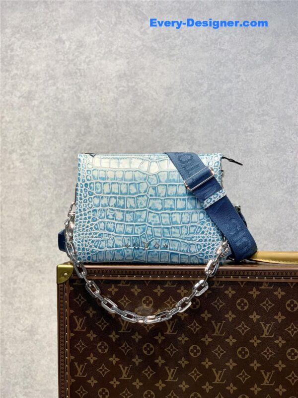 louis vuitton lv crocodile coussin small bag - Image 8