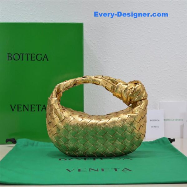 bottega veneta mini jodie bag gold - Image 7