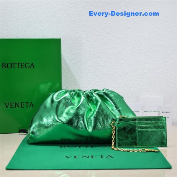 bottega veneta the pouch bag green - Image 6