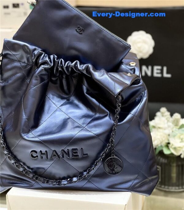 Chanel 22 handbag small - Image 2