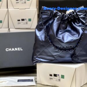 Chanel 22 handbag small
