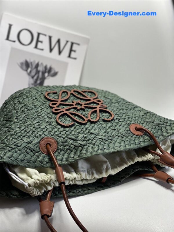 loewe anagram basket bag small - Image 2