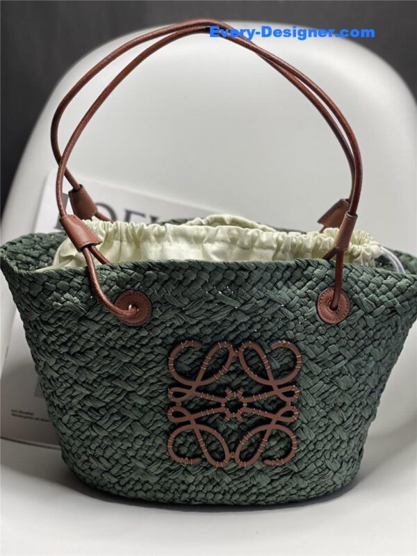 loewe anagram basket bag small - Image 7
