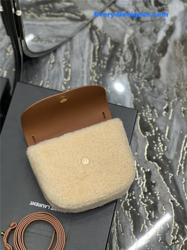 ysl kaia small wool bag - Image 8