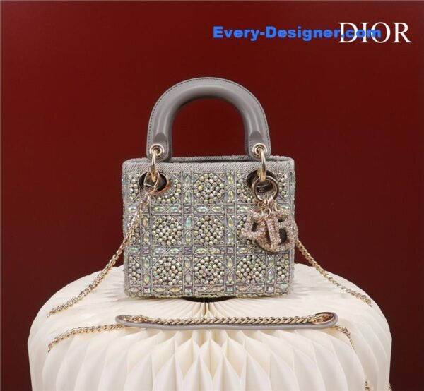 mini lady dior beaded bag - Image 2