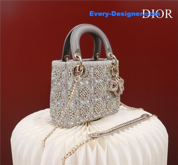 mini lady dior beaded bag - Image 3