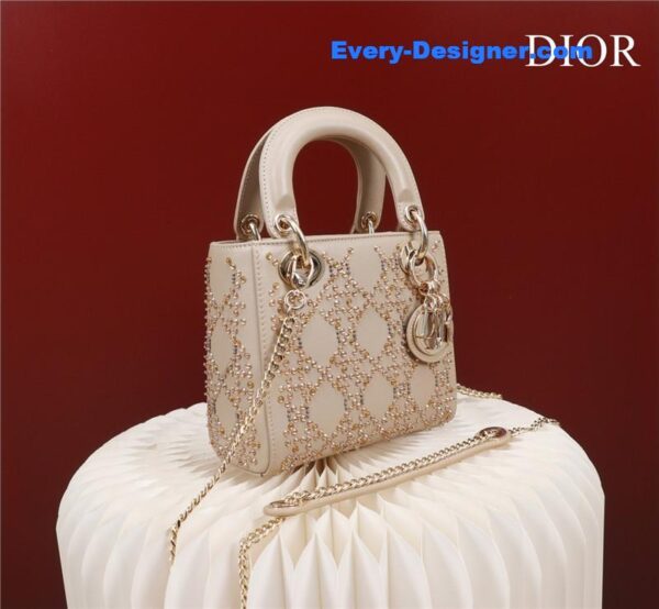 mini lady dior beaded bag - Image 3