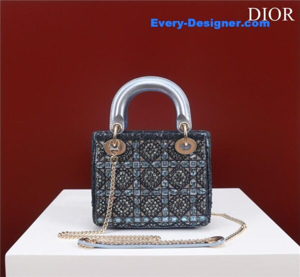mini lady dior beaded bag - Image 4