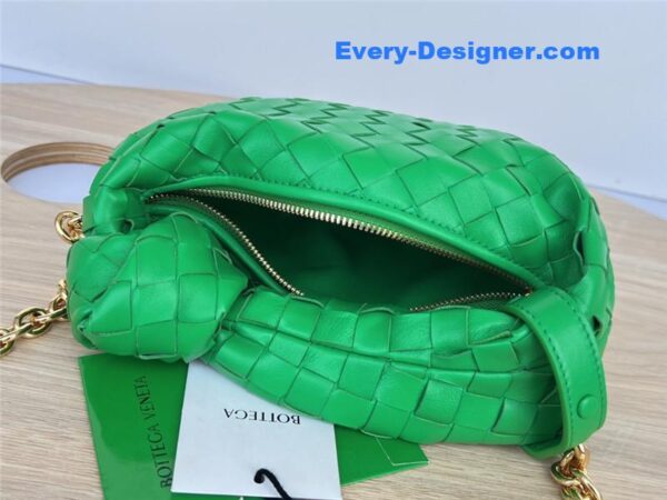 bottega veneta jodie with chain bag green - Image 7