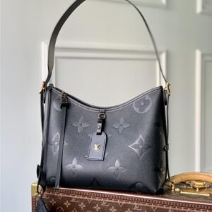 louis vuitton lv carryall small bag