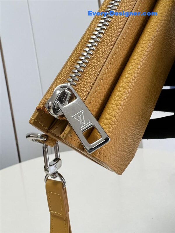 louis vuitton LV aerogram long wallet - Image 8