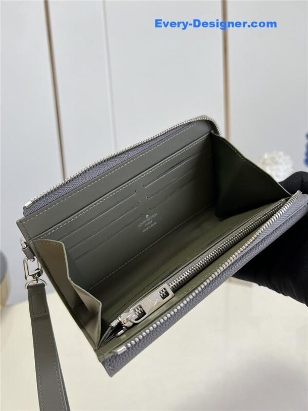 louis vuitton LV aerogram long wallet - Image 4