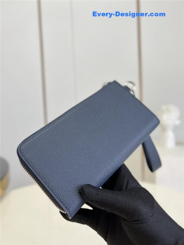 louis vuitton LV aerogram long wallet - Image 3