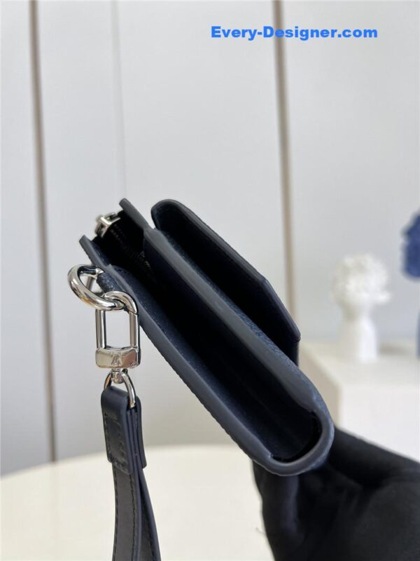 louis vuitton LV aerogram long wallet - Image 5