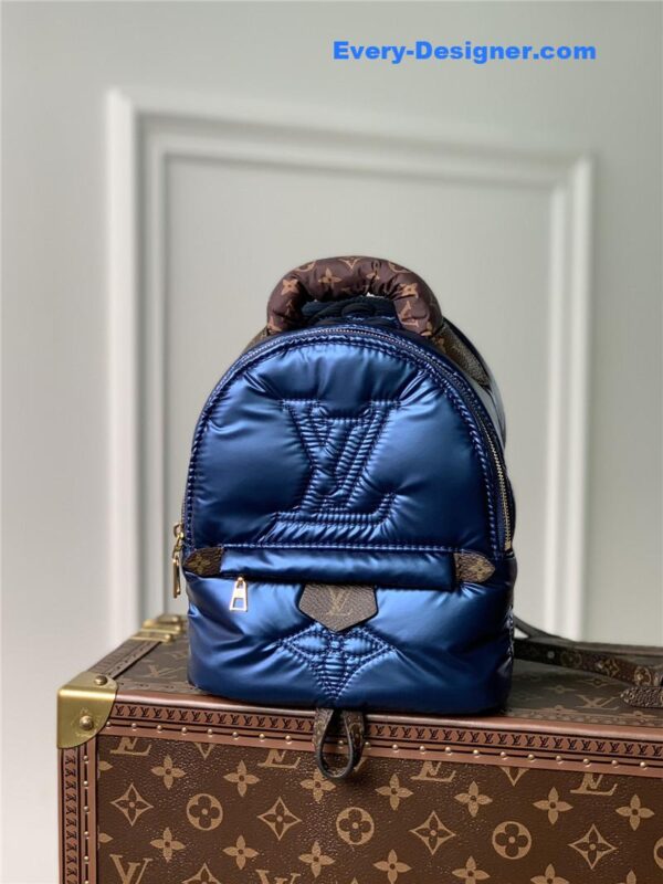 louis vuitton lv pillow palm springs mini backpack - Image 4