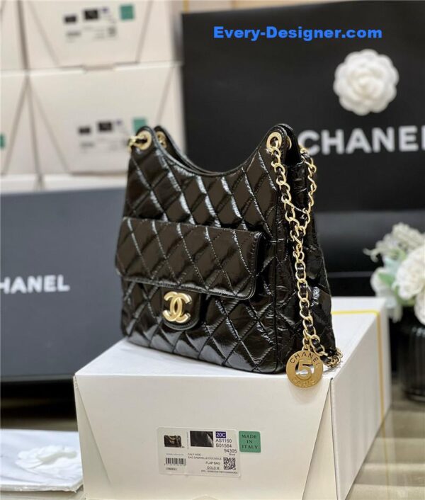 Chanel number 5 gold coin tag hobo bag - Image 7