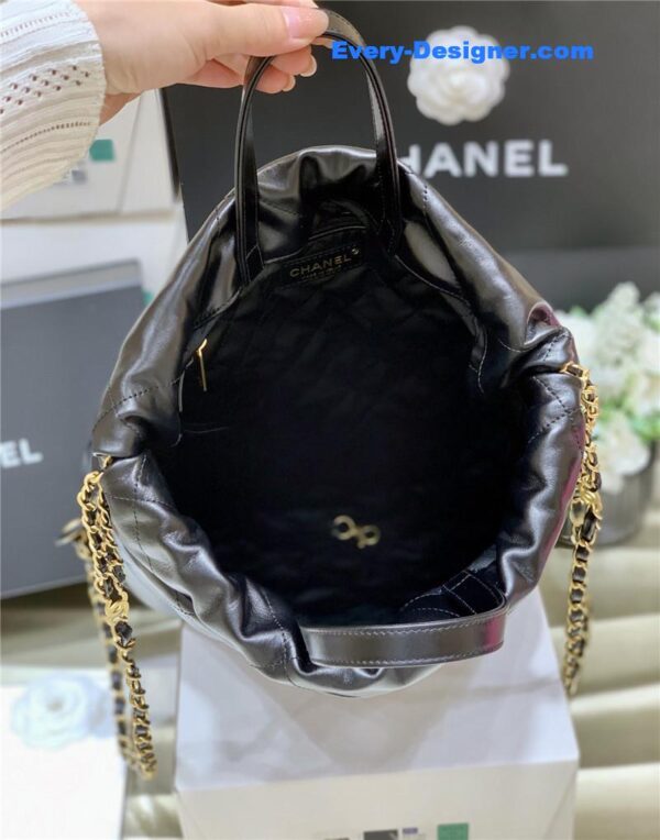 Chanel 22 large handbag black - Image 9