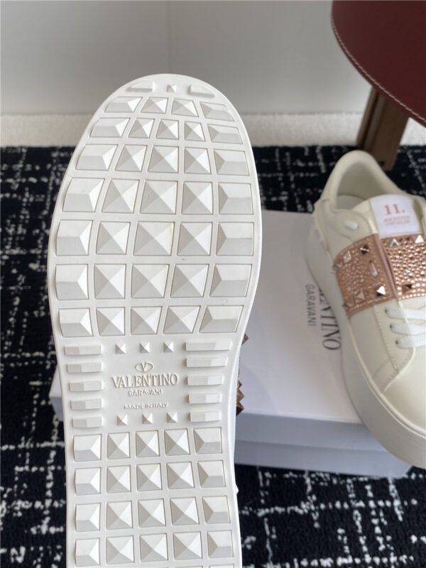 Valentino Garavani Rockstud Pink Leather Flatform Sneakers - Image 6