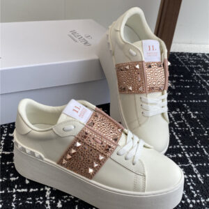 Valentino Garavani Rockstud Pink Leather Flatform Sneakers