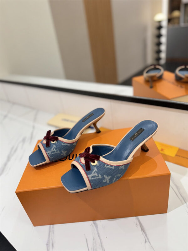 Louis Vuitton Neo Revival Mule - Image 3