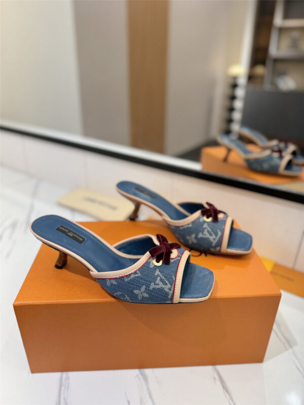 Louis Vuitton Neo Revival Mule - Image 6