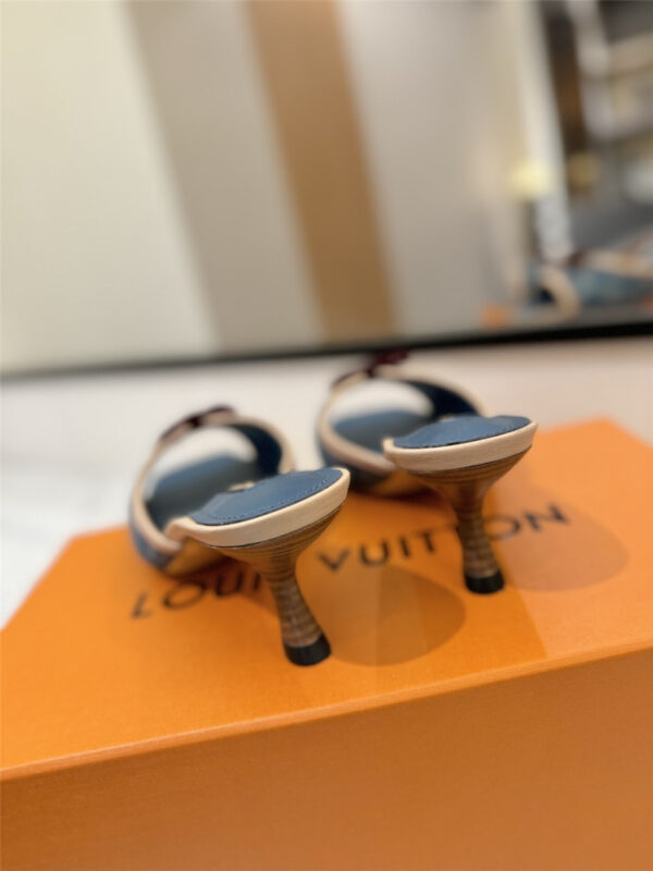 Louis Vuitton Neo Revival Mule - Image 7
