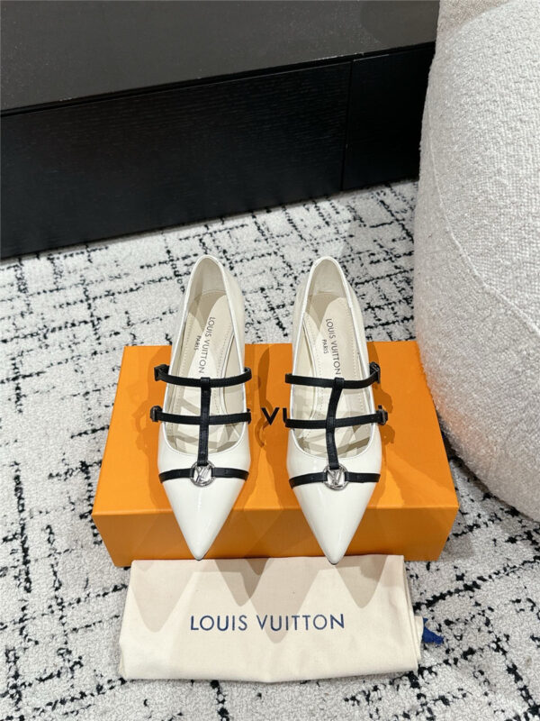 Louis Vuitton 6AM Pointed Toe Heels White - Image 6