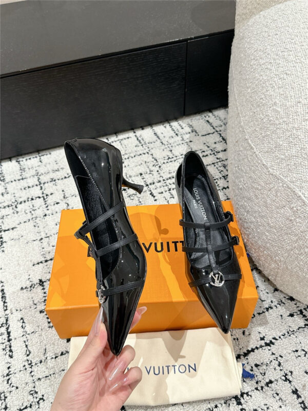 Louis Vuitton 6AM Pointed Toe Heels - Image 8