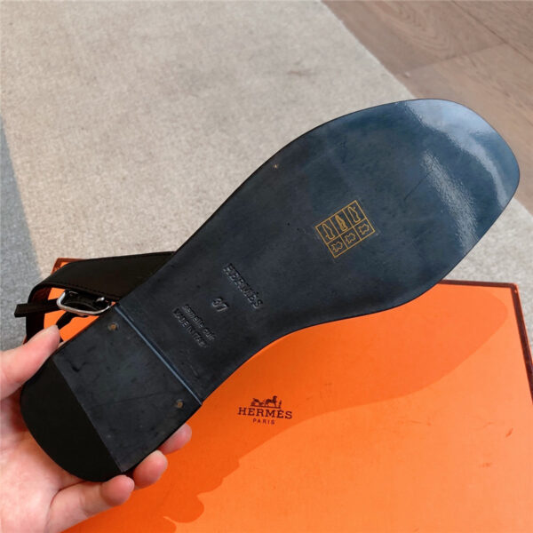 Hermès Julie Sandal Black - Image 2