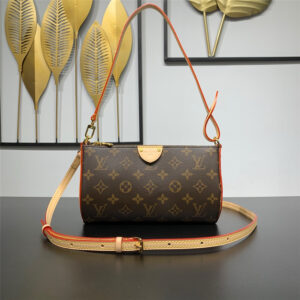 Louis Vuitton LV Pochette Tirette Bag