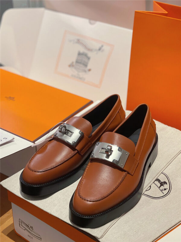 Hermès Paris Loafer Women Brown - Image 5