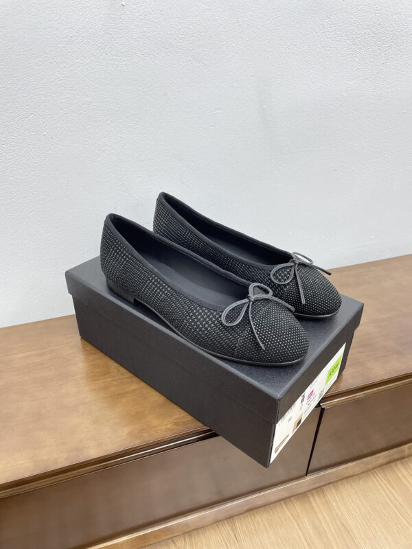 Chanel Lambskin Cap Toe CC Ballerina Flats - Image 3