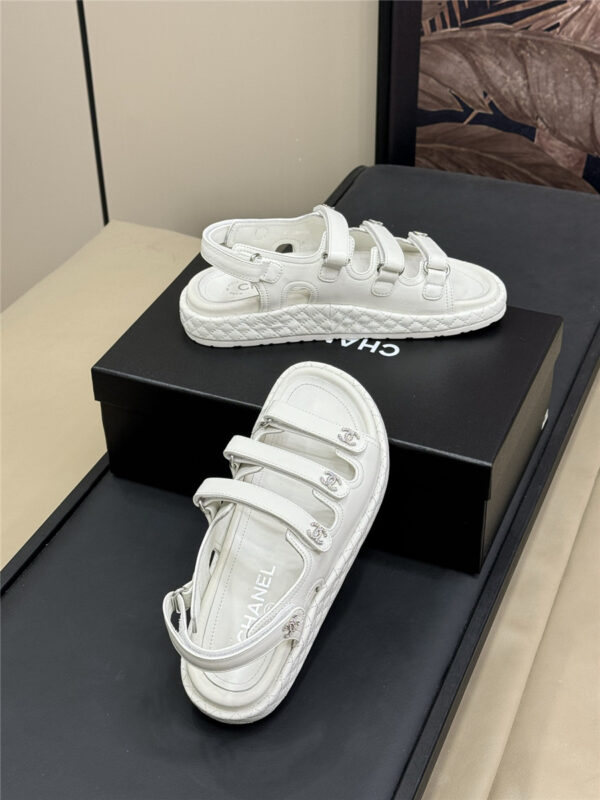 Chanel White Waxed Leather Sandals - Image 5