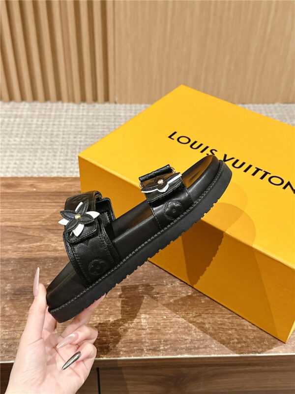 Louis Vuitton LV Sunset Flat Comfort Mule in black - Image 2