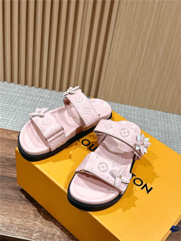 Louis Vuitton LV Sunset Flat Comfort Mule in pink - Image 5